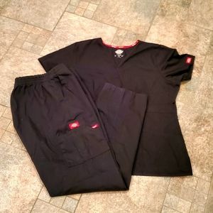 Dickies scrubs set